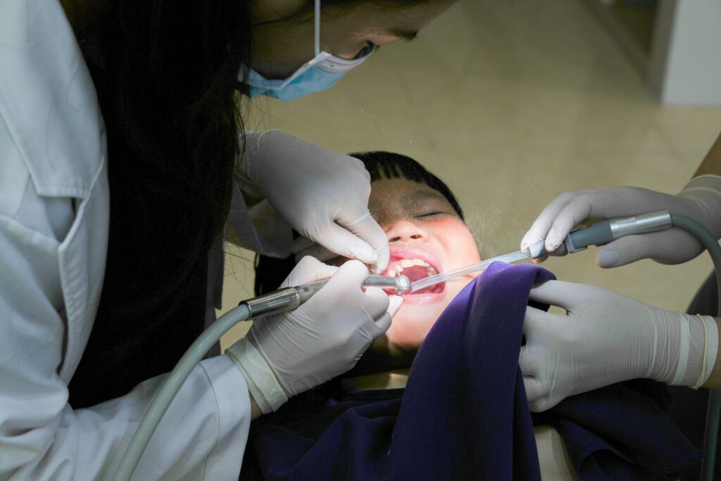 Cuidados después un implante dental